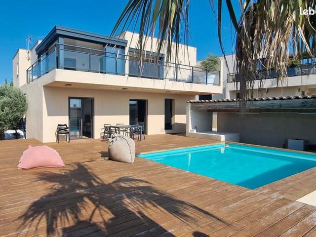 Villa 5 pièces 160 m²