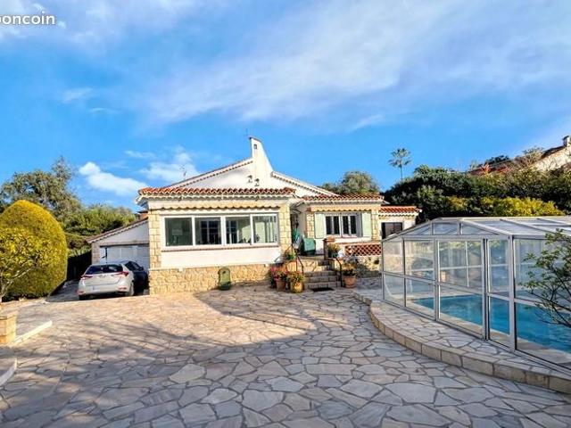 Villa 5 pièces 160 m²