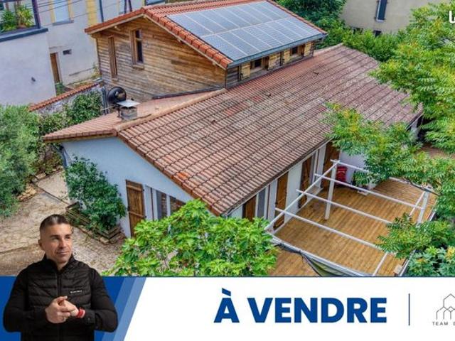 Villa 7 pièces 160 m²