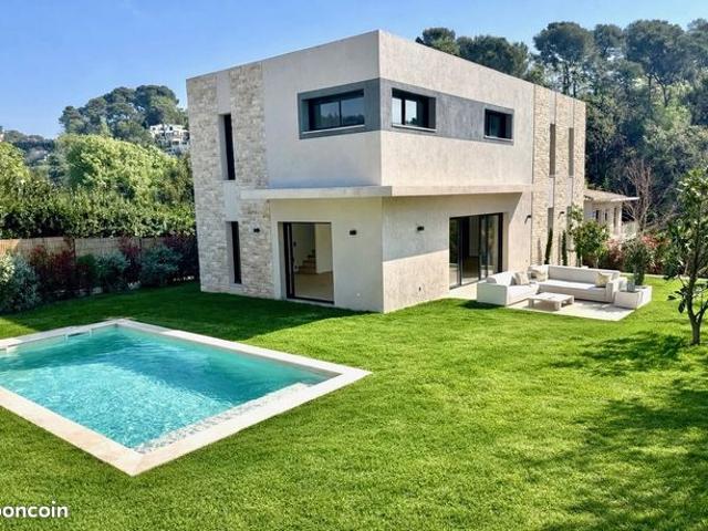 Villa 5 pièces 162 m²