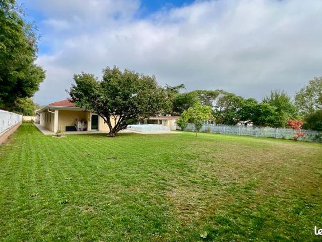 Villa 5 pièces 162 m²