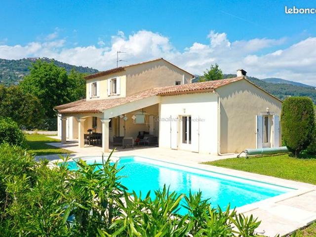 Villa 5 pièces 163 m²