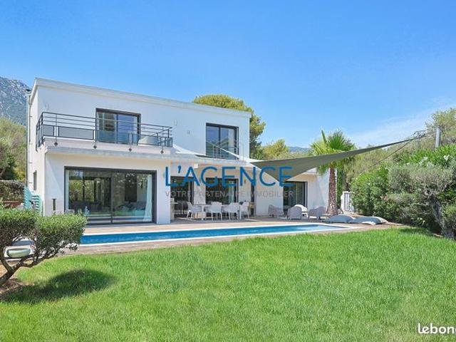 Villa 5 pièces 163 m²