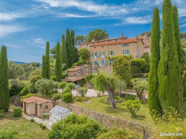 Villa 5 pièces 163 m²