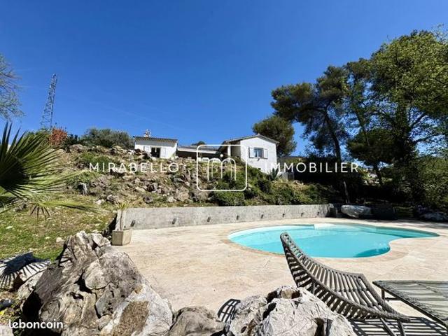Villa 5 pièces 163 m²