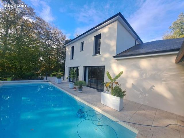 Villa 5 pièces 164 m²