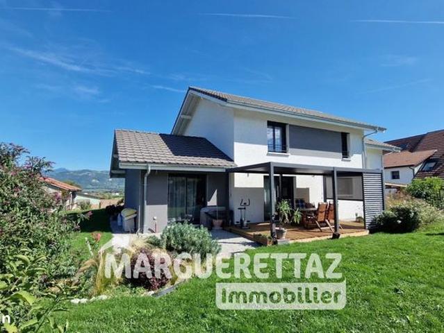Villa 5 pièces 165 m²