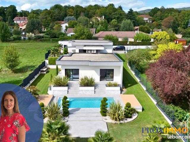 Villa 5 pièces 165 m²