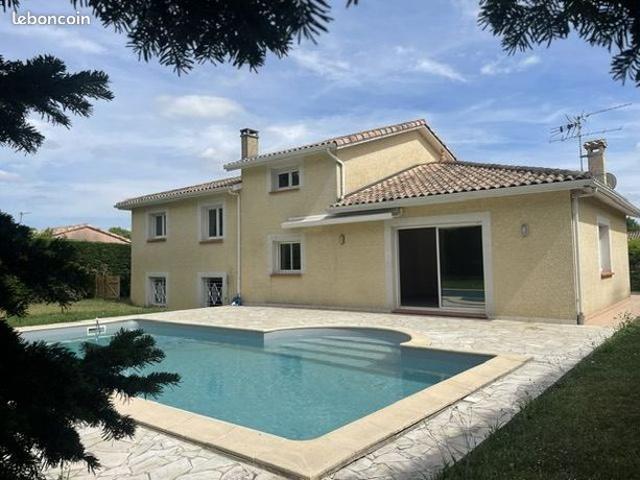 Villa 5 pièces 165 m²