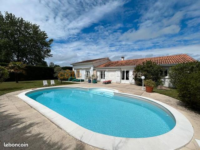 Villa 5 pièces 165 m²