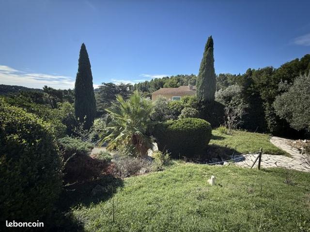 Villa 5 pièces 165 m²