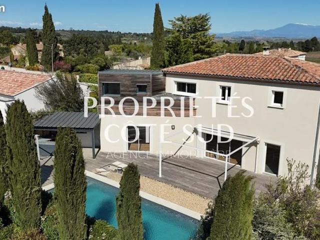Villa 5 pièces 166 m²