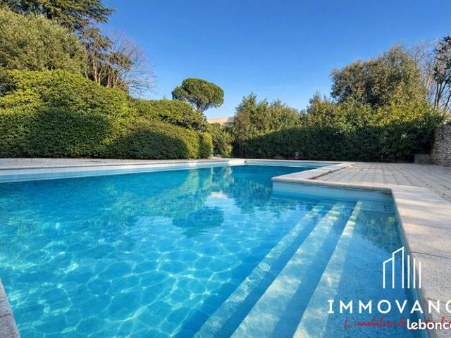 Villa 5 pièces 167 m²