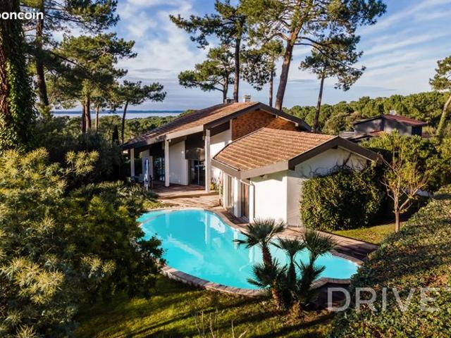 Villa 5 pièces 167 m²