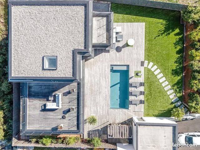 Villa 5 pièces 168 m²