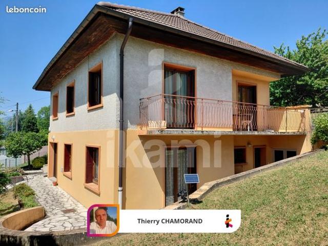 Villa 5 pièces 168 m²