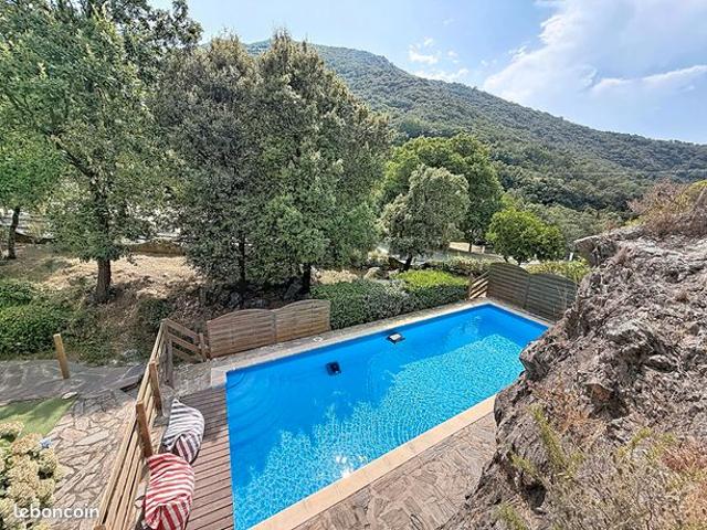 Villa 5 pièces 168 m²