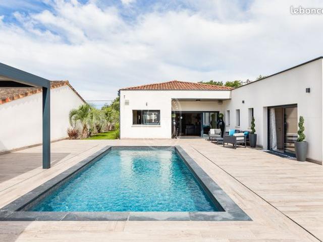 Villa 5 pièces 169 m²