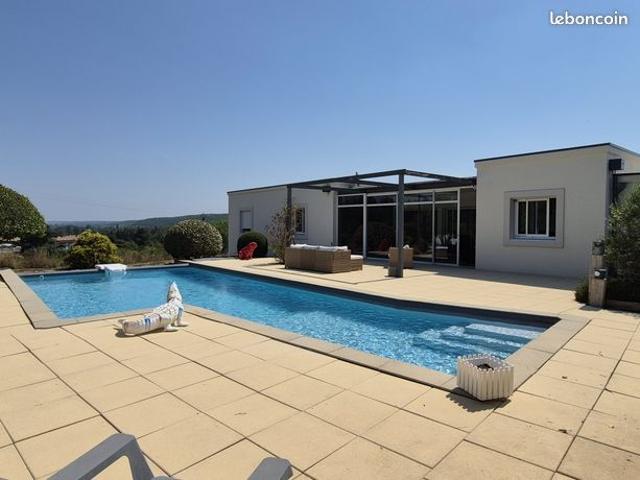Villa 5 pièces 169 m²