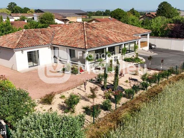 Villa 5 pièces 170 m²
