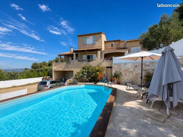 Villa 5 pièces 170 m²