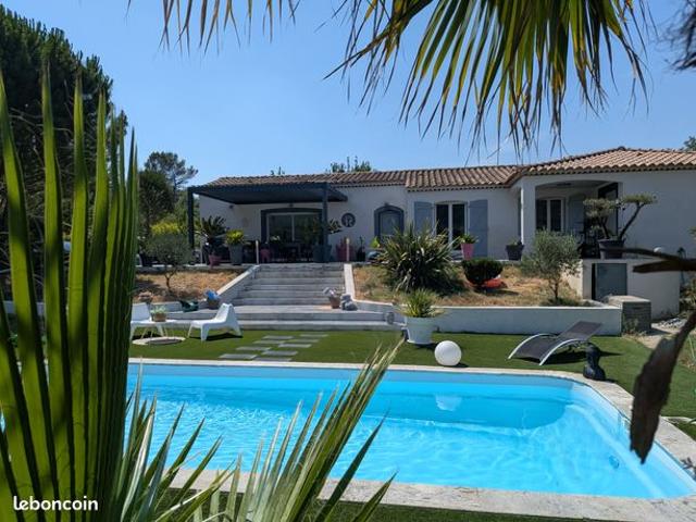 Villa 5 pièces 170 m²