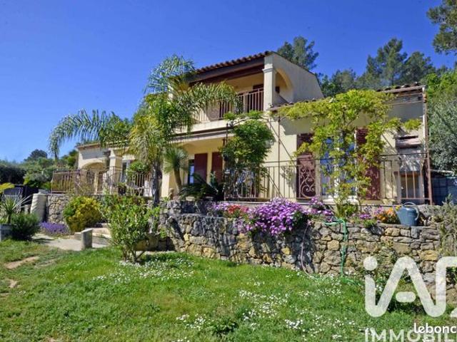 Villa 5 pièces 170 m²