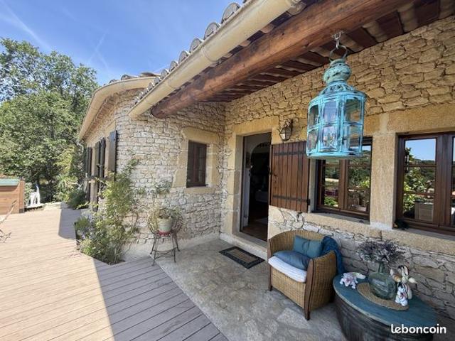 Villa 5 pièces 170 m²