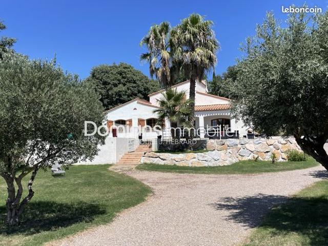 Villa 5 pièces 170 m²