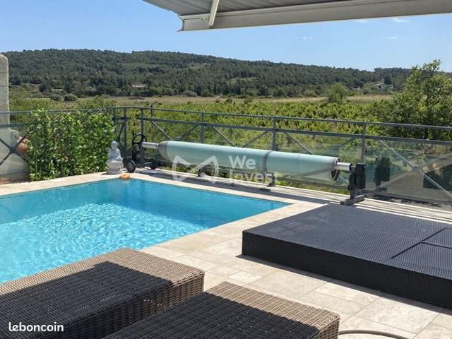 Villa 5 pièces 170 m²