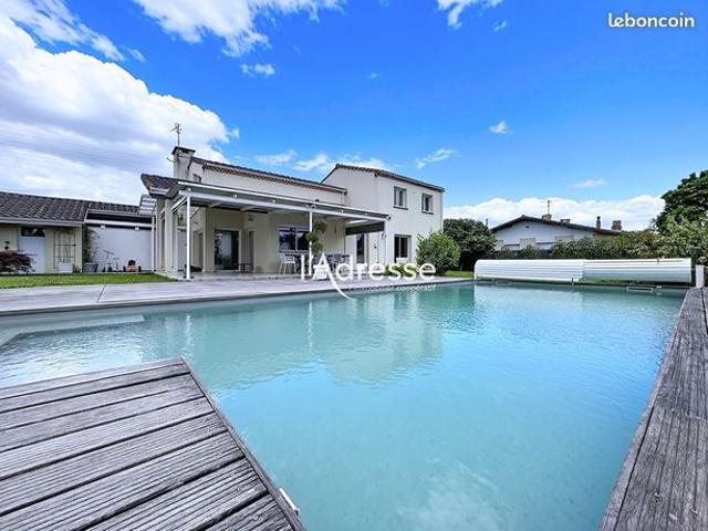 Villa 5 pièces 170 m²