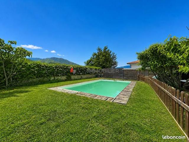 Villa 5 pièces 170 m²