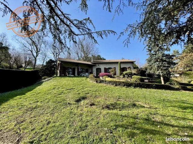 Villa 5 pièces 171 m²