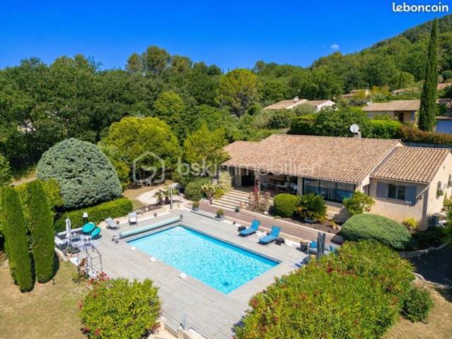 Villa 5 pièces 172 m²
