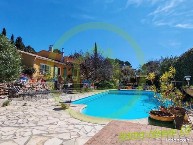 Villa 5 pièces 172 m²
