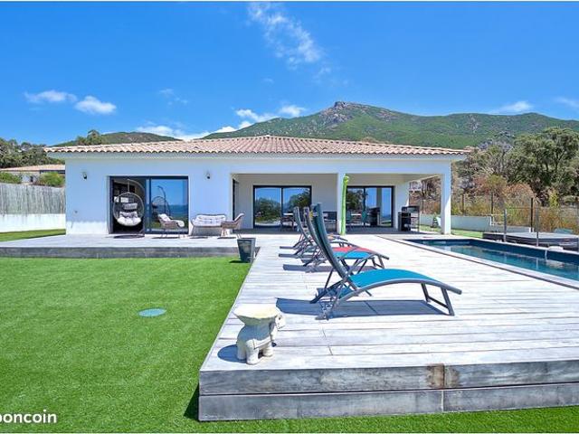 Villa 5 pièces 172 m²