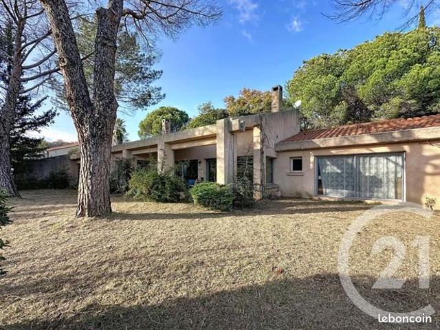 Villa 5 pièces 172 m²
