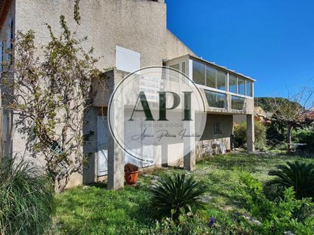 Villa 5 pièces 172 m²