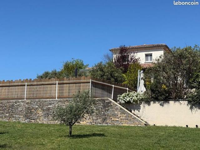 Villa 5 pièces 173 m²