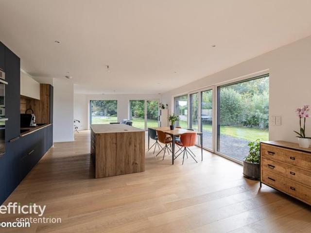 Villa 5 pièces 173 m²
