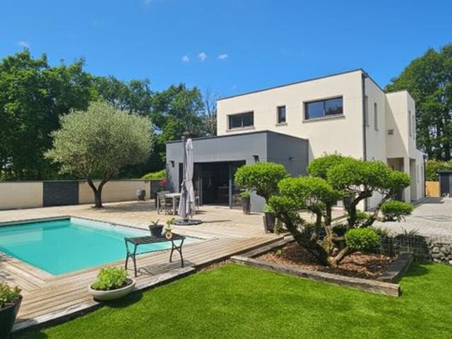Villa 5 pièces 173 m²