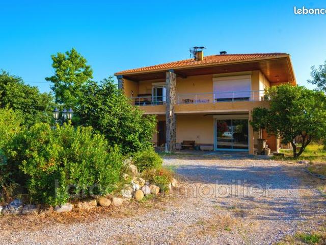 Villa 5 pièces 173 m²