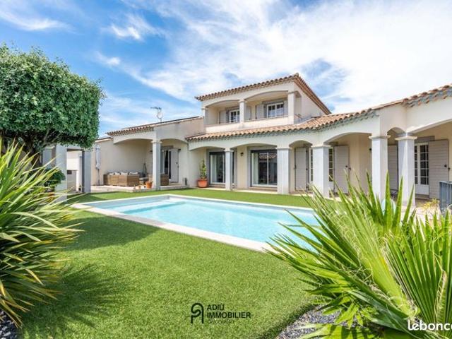 Villa 5 pièces 173 m²