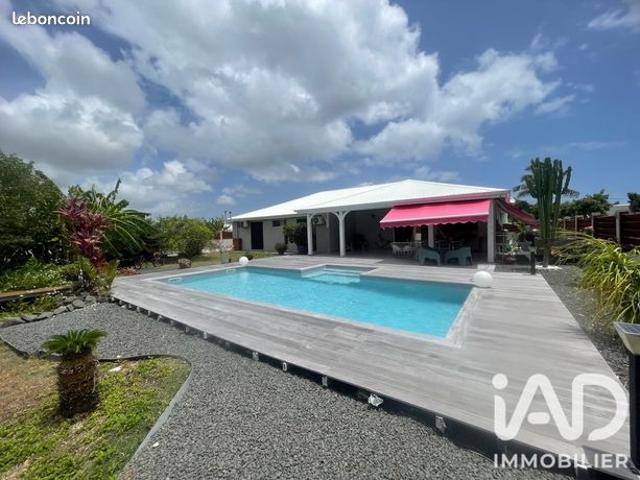Villa 5 pièces 174 m²