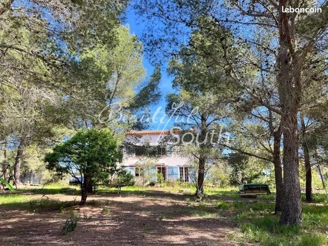 Villa 5 pièces 174 m²