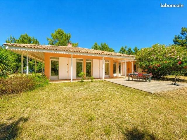 Villa 5 pièces 175 m²
