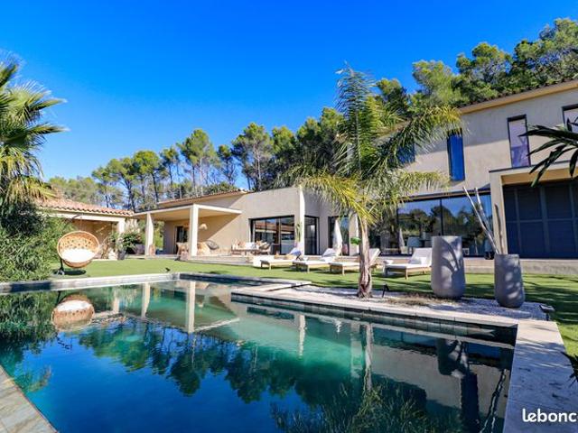Villa 5 pièces 175 m²