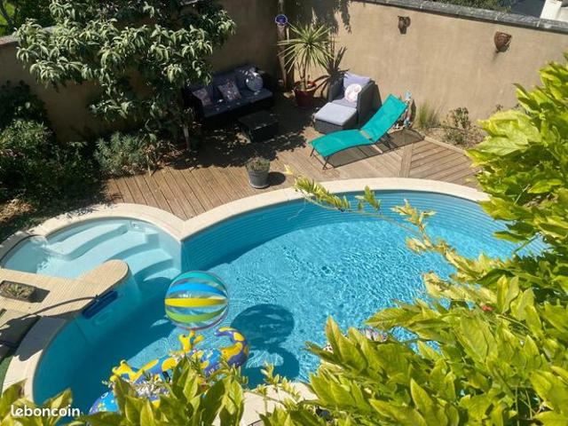Villa 5 pièces 175 m²