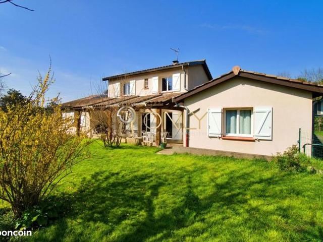 Villa 5 pièces 176 m²