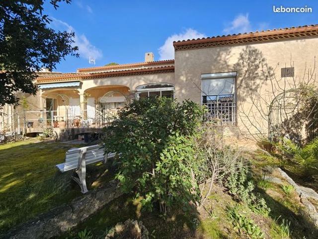 Villa 5 pièces 177 m²